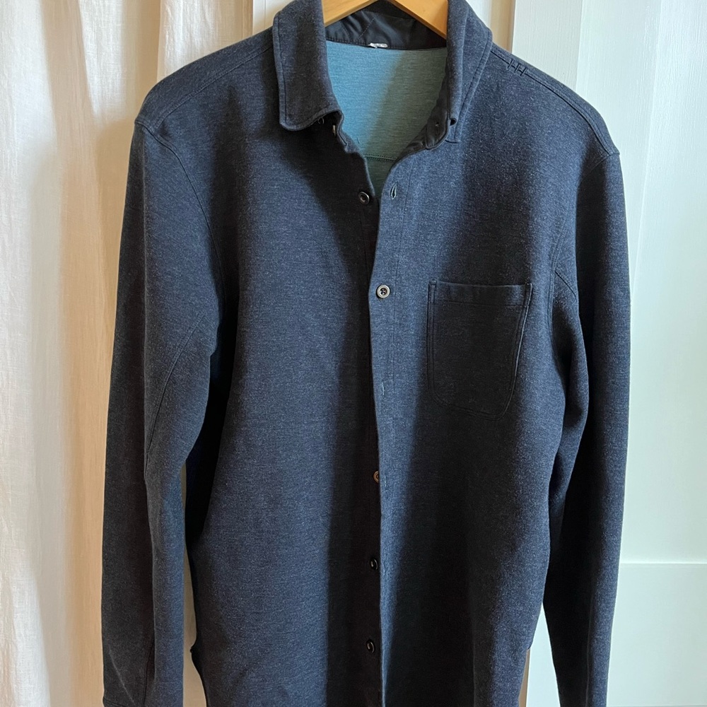 Mens Lululemon button down.
